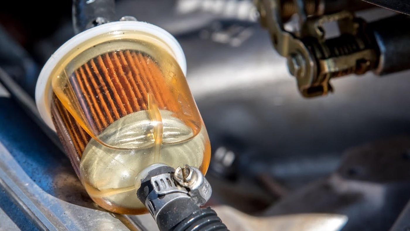 651fdcf42444511f7e8f9449_filtre-carburant-voiture.jpeg